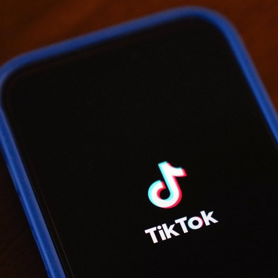 Trump extends TikTok ban deadline for a third time, without clear legal basis